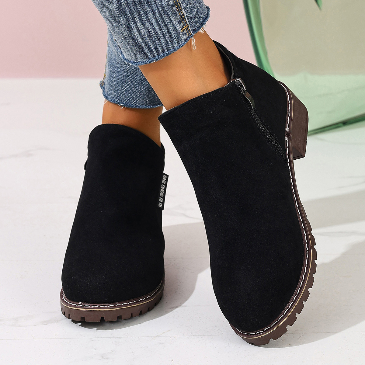 女性用秋冬アンクルブーツ サイドジッパー チャンキーヒール  - Women Formal Wear Heels のレビューと価格