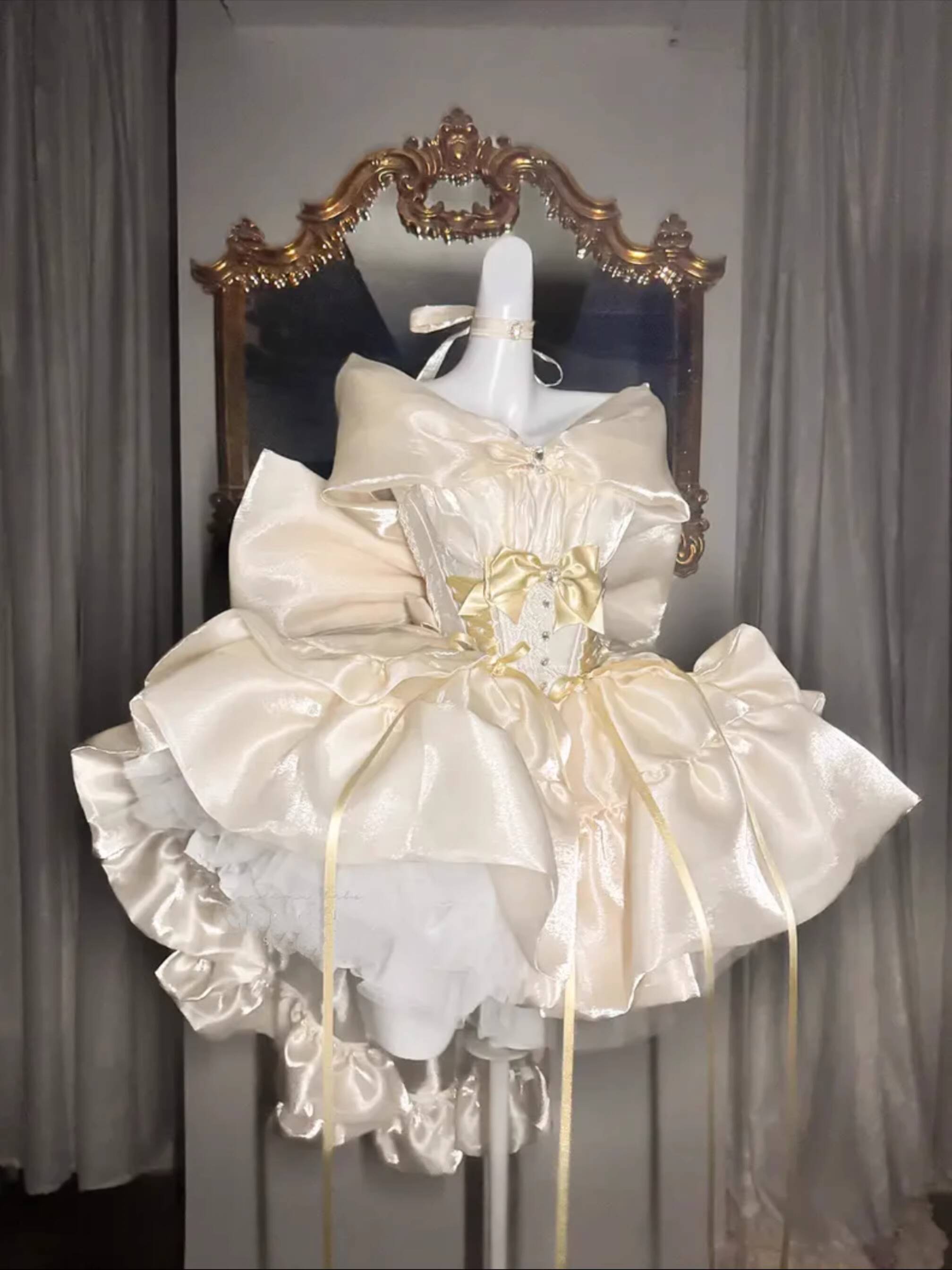 新しい誕生日バトルローブパーティーハイエンド手頃な価格の高級 - High End Women'S Formal Wear のレビューと価格