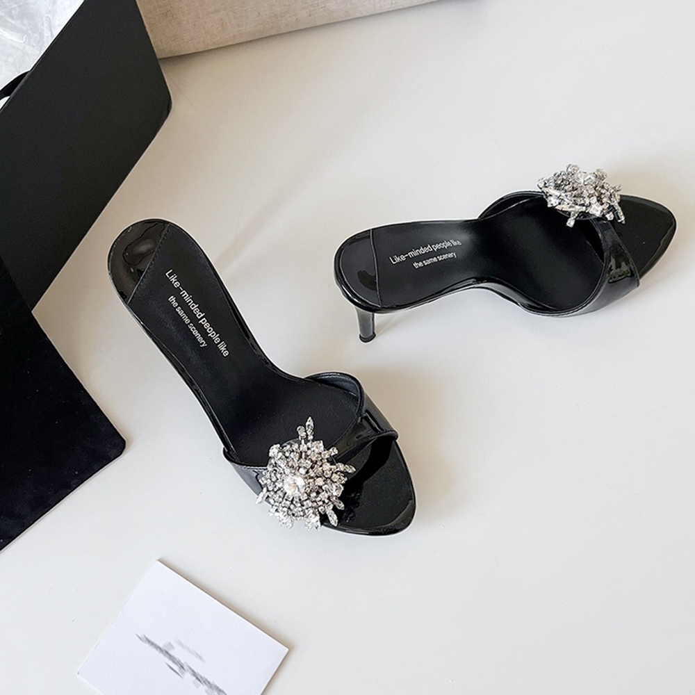 本革の女性のファッショナブルな夏オープントゥスリムヒールハイ - Women Formal Wear Heels のレビューと価格