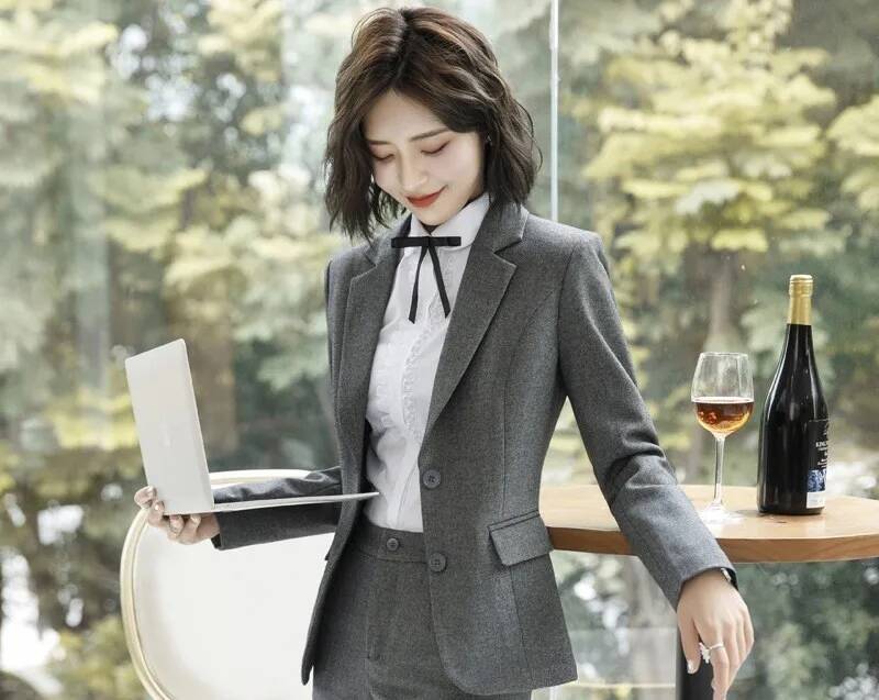 斬新なグレーのフォーマルブレザーとジャケット、コート、長袖、 - Women Formal Wear Winter のレビューと価格
