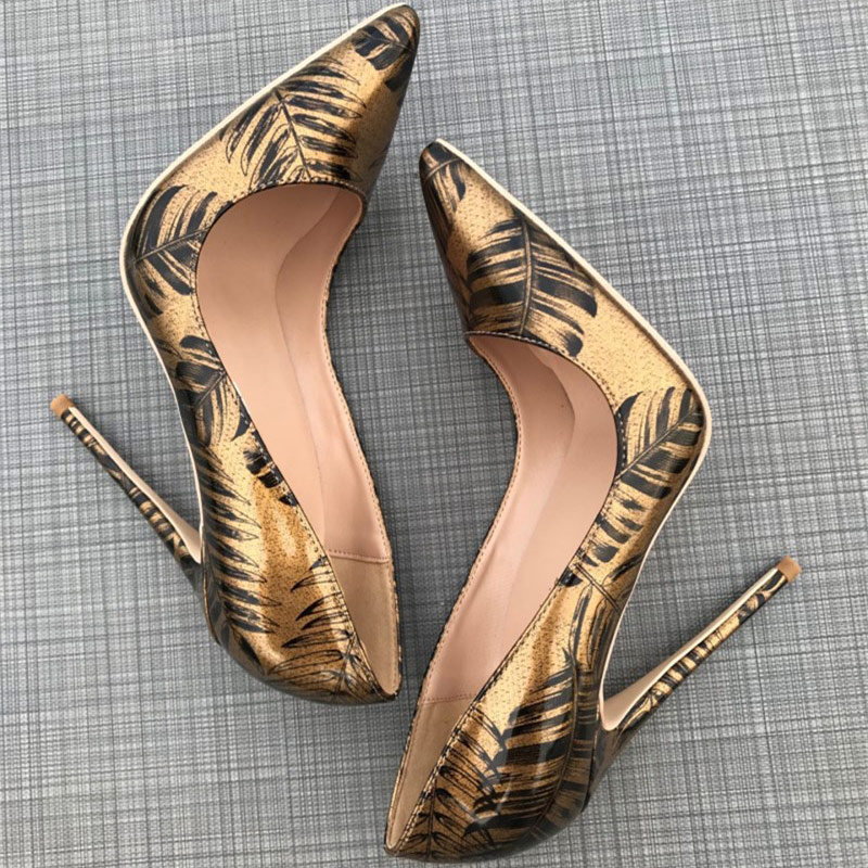 Veowalk レディース メタリック ゴールド パターン  - Women Formal Wear Heels のレビューと価格