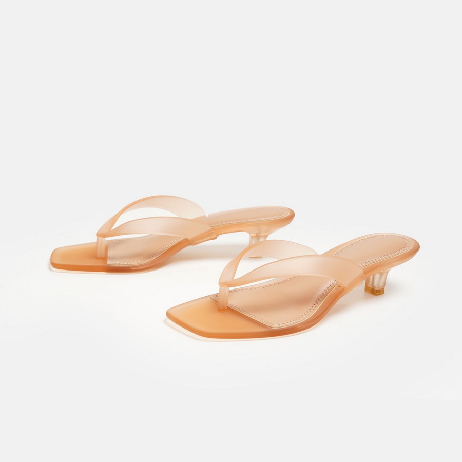 韓国製ミュートトーンオリーブグリーンPVC素材のトングサンダ - Kitten Heel Women のレビューと価格